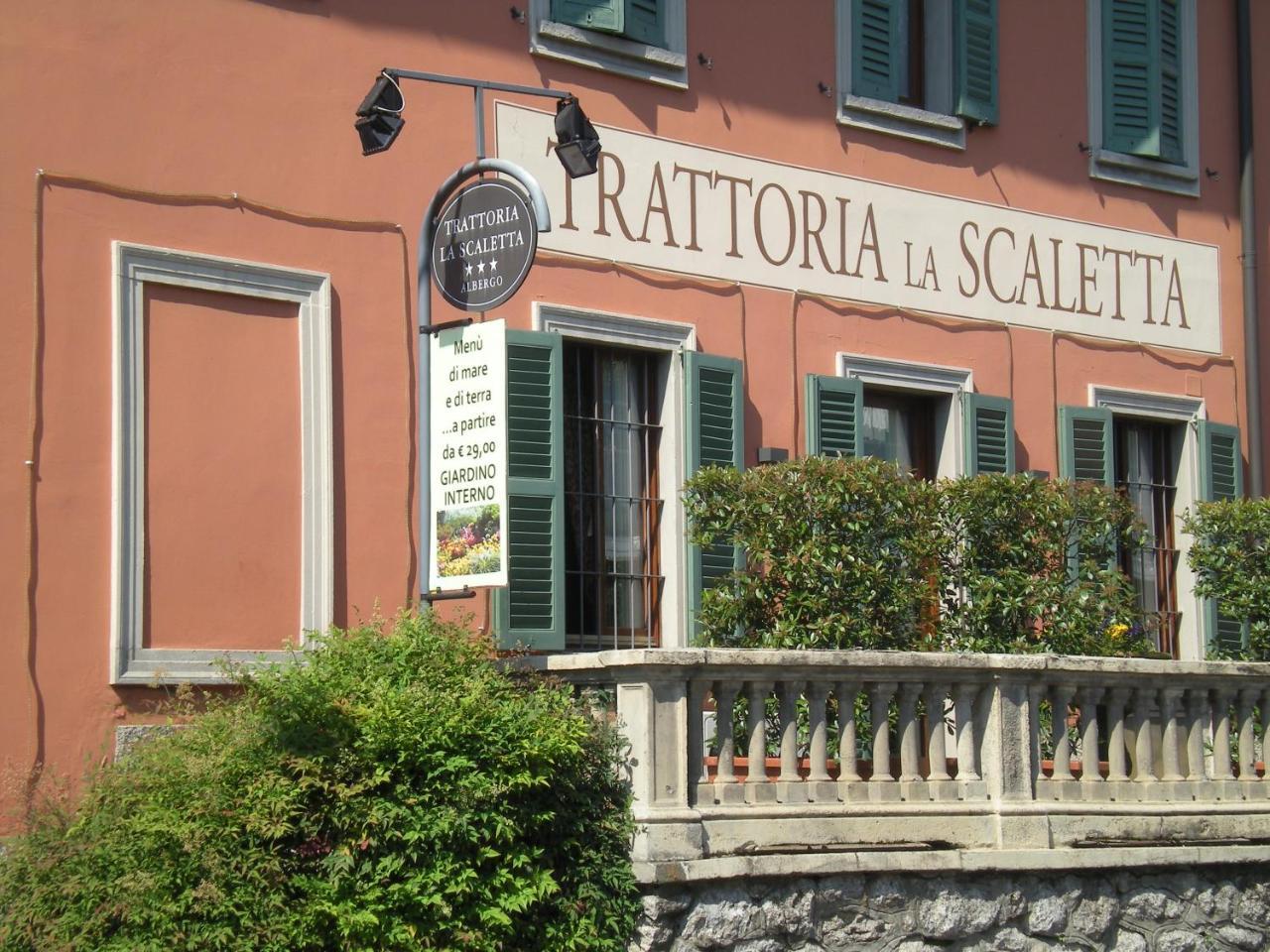 Albergo La Scaletta Cantù Kültér fotó