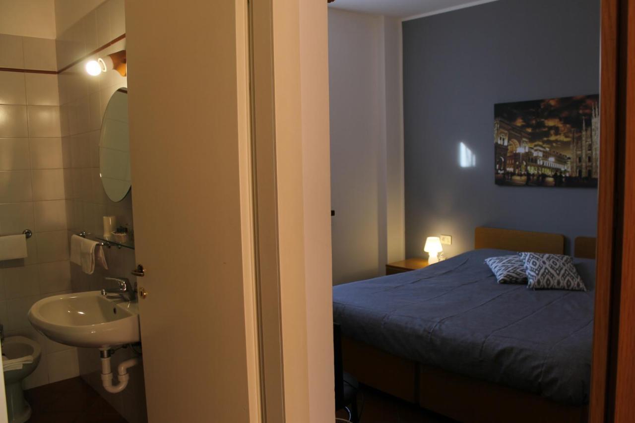 Albergo La Scaletta Cantù Kültér fotó