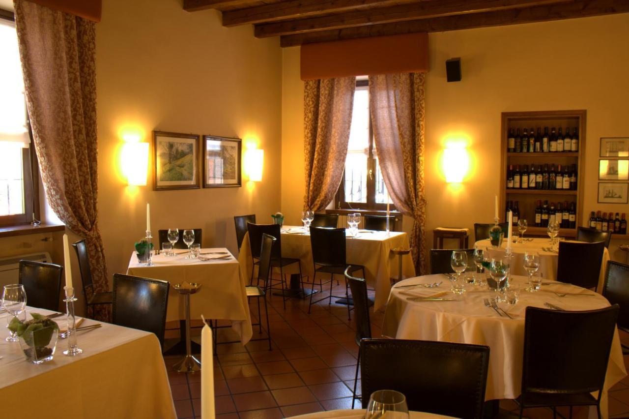Albergo La Scaletta Cantù Kültér fotó