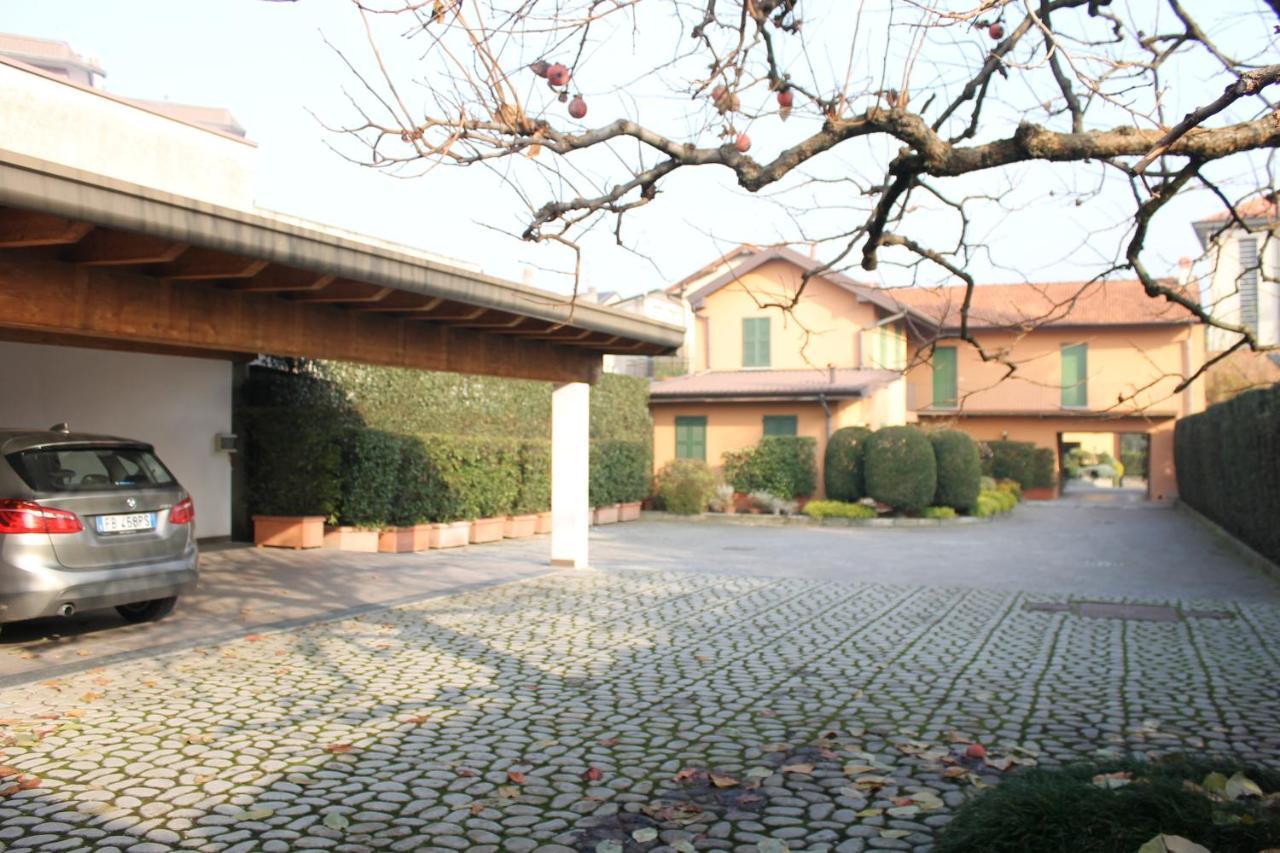 Albergo La Scaletta Cantù Kültér fotó